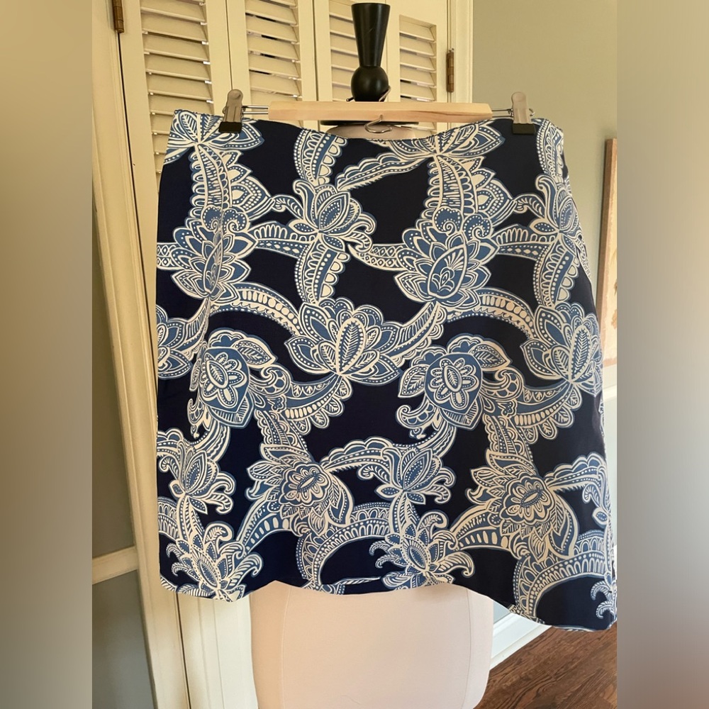 Talbots Canvas A-line Skirt in Navy/Capri blue. Size 12 Brand New!
